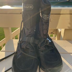 Coach snow boots
